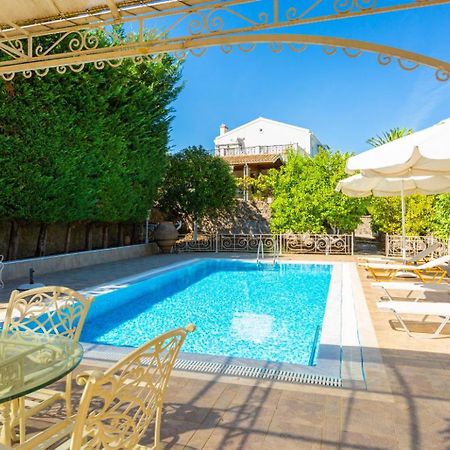Villa Golden Tiara Agioi Deka  المظهر الخارجي الصورة